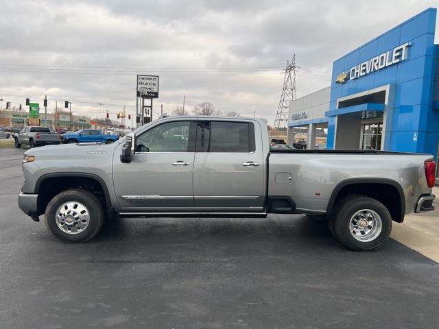 new 2025 Chevrolet Silverado 3500 car, priced at $91,775