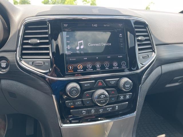 used 2019 Jeep Grand Cherokee car, priced at $23,969