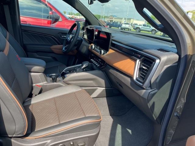 new 2025 GMC Canyon car, priced at $49,285