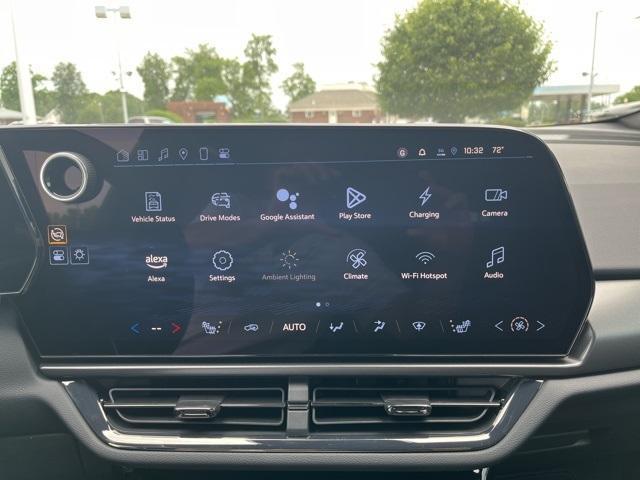 new 2025 Chevrolet Equinox EV car, priced at $47,580