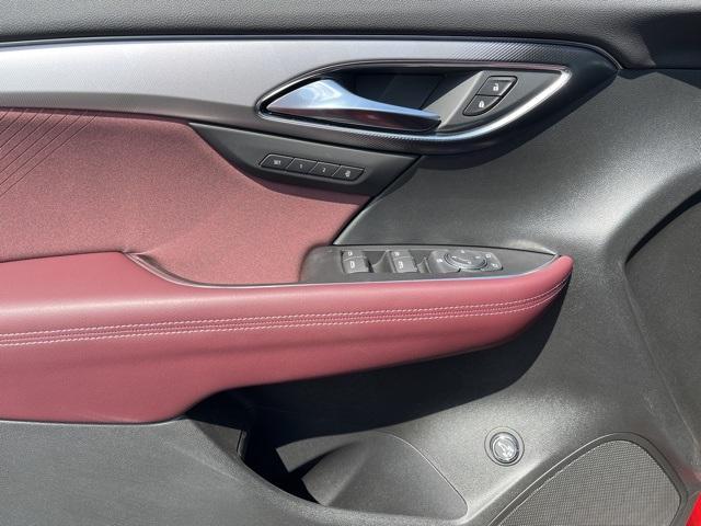 new 2025 Buick Envision car, priced at $43,735