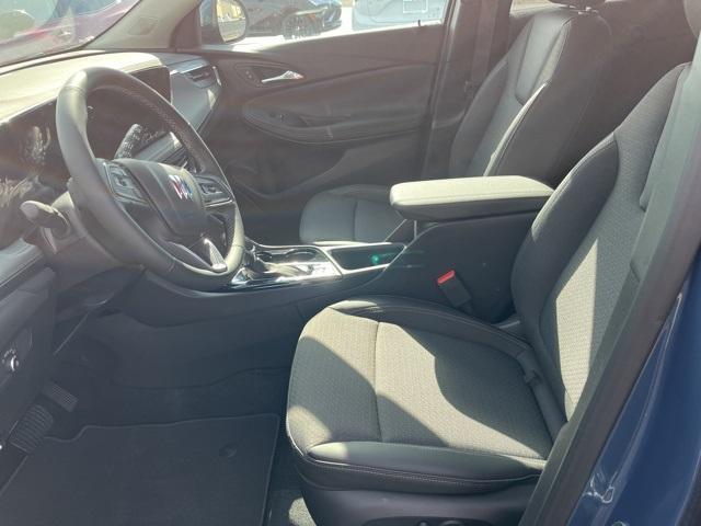 new 2025 Buick Encore GX car, priced at $30,725