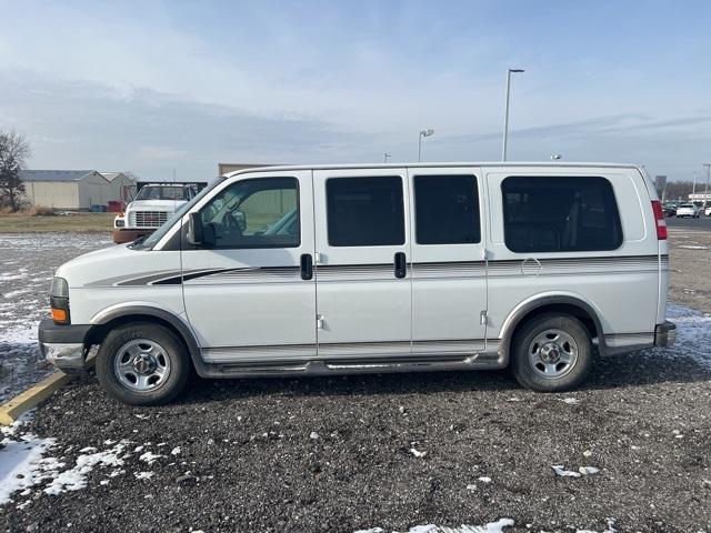 used 2005 GMC Savana 1500 car