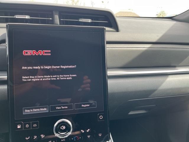new 2025 GMC Terrain car, priced at $34,040