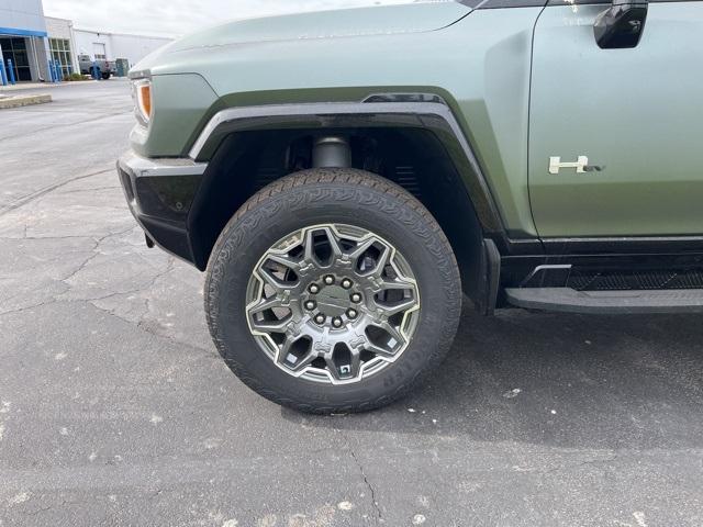 new 2024 GMC HUMMER EV SUV car, priced at $106,290
