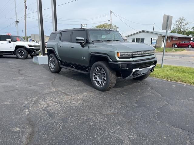 new 2024 GMC HUMMER EV SUV car, priced at $106,290