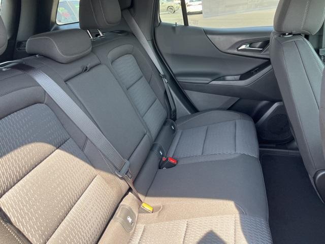 new 2026 Chevrolet Equinox car, priced at $31,995