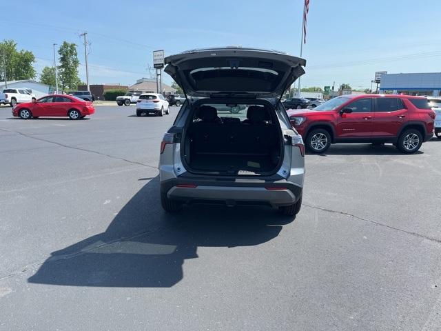 new 2026 Chevrolet Equinox car, priced at $31,995