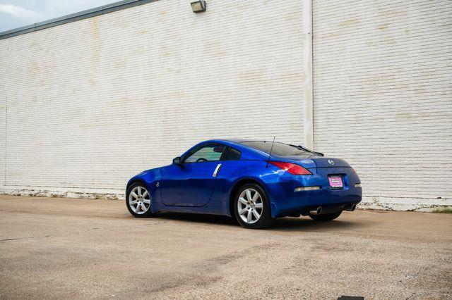 used 2004 Nissan 350Z car, priced at $10,995