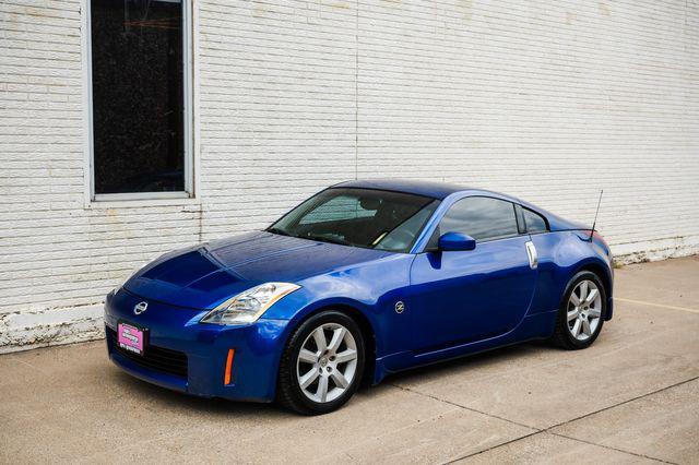 used 2004 Nissan 350Z car, priced at $10,995