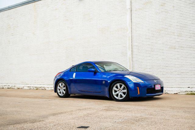 used 2004 Nissan 350Z car, priced at $10,995