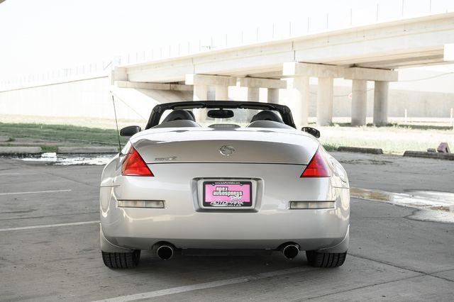 used 2005 Nissan 350Z car, priced at $11,995