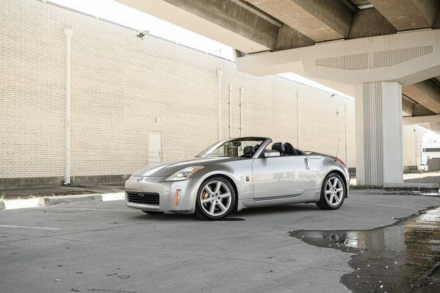 used 2005 Nissan 350Z car, priced at $11,995