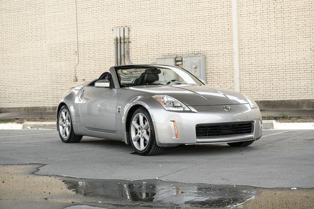 used 2005 Nissan 350Z car, priced at $11,995