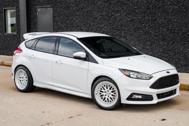 used 2016 Ford Focus ST car, priced at $17,995
