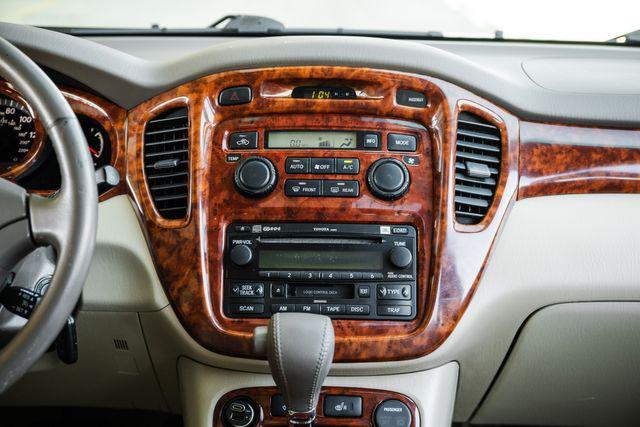 used 2007 Toyota Highlander Hybrid car, priced at $9,995