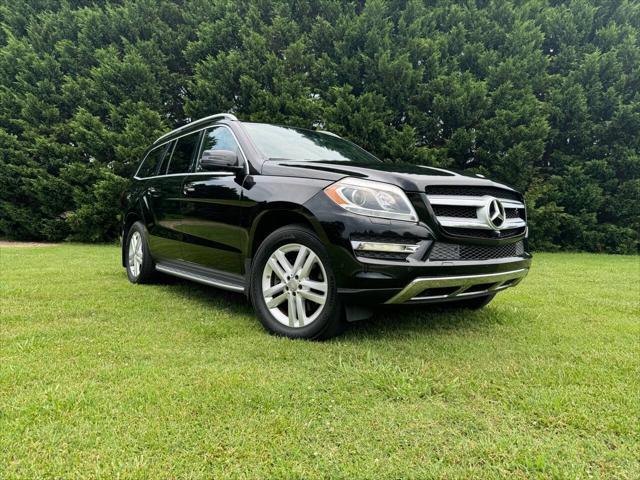 used 2015 Mercedes-Benz GL-Class car, priced at $12,700