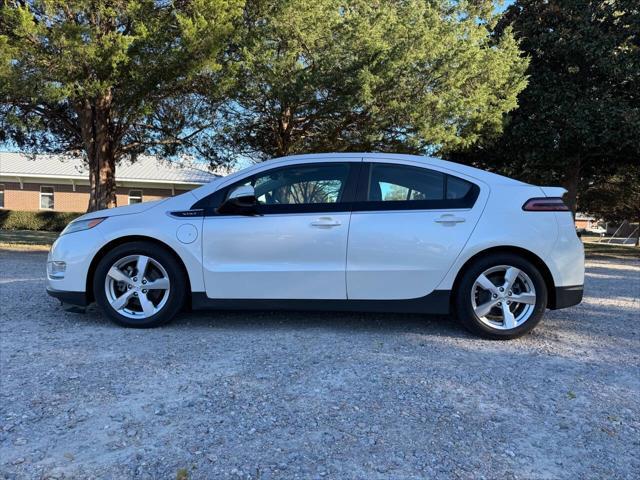 used 2011 Chevrolet Volt car, priced at $11,700