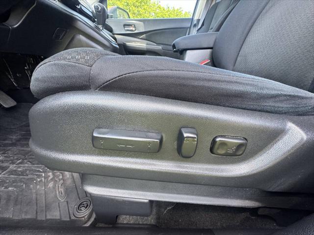 used 2015 Honda CR-V car, priced at $12,700