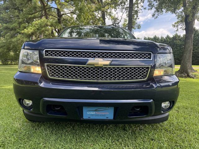 used 2007 Chevrolet Suburban car, priced at $9,700