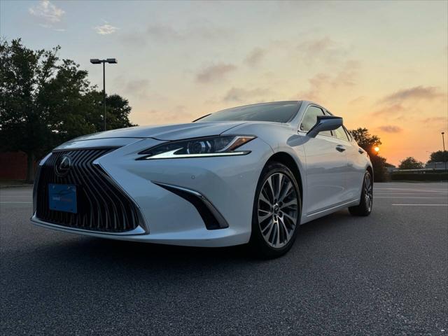 used 2020 Lexus ES 350 car, priced at $29,700