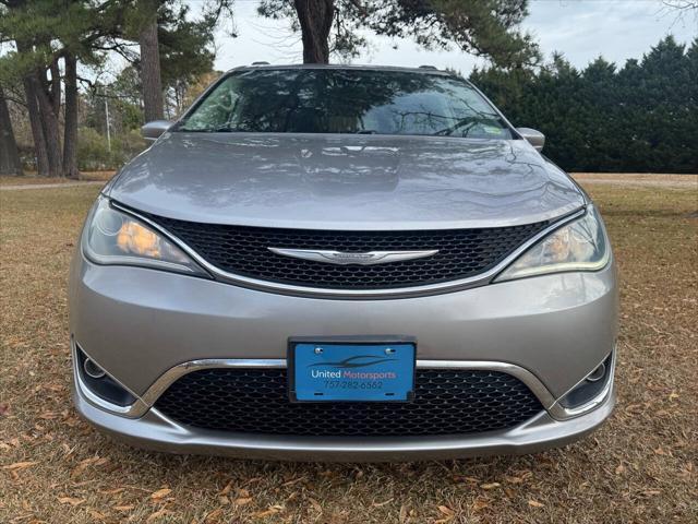 used 2017 Chrysler Pacifica car, priced at $11,700