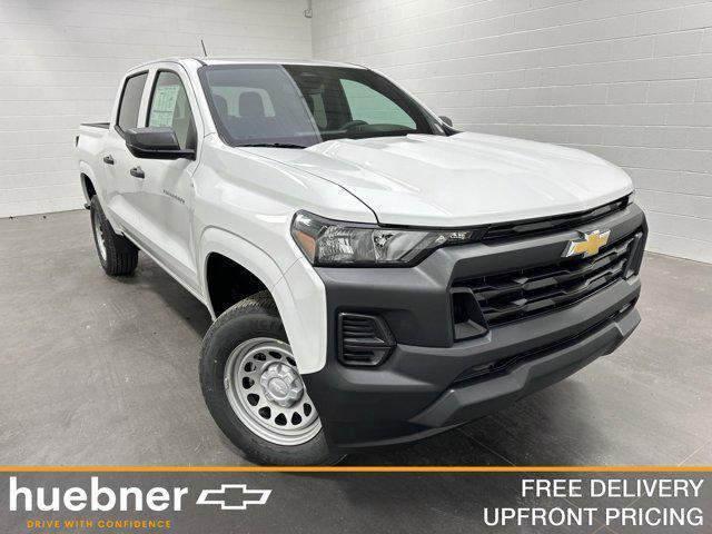 new 2024 Chevrolet Colorado car, priced at $30,000