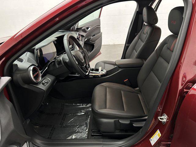 new 2025 Chevrolet Trax car, priced at $24,500