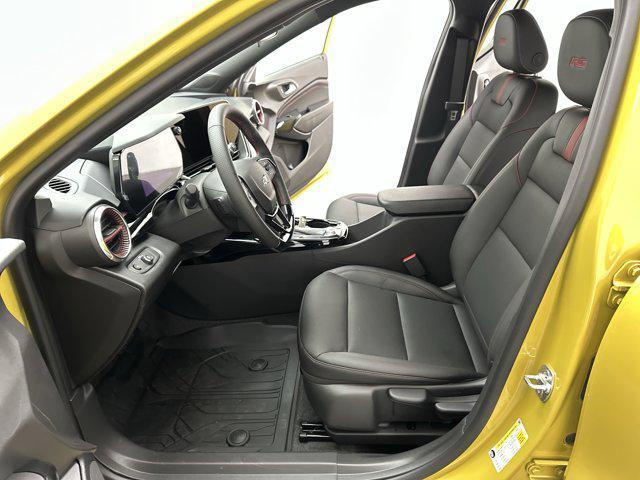 new 2025 Chevrolet Trax car, priced at $26,000