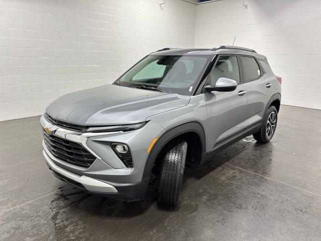 new 2025 Chevrolet TrailBlazer car, priced at $28,900