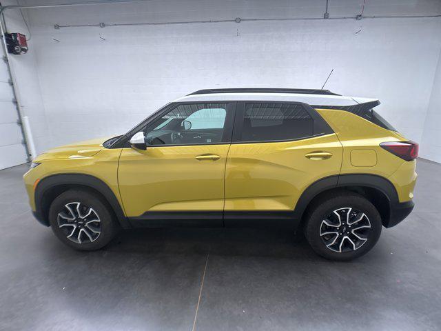 new 2025 Chevrolet TrailBlazer car, priced at $28,500