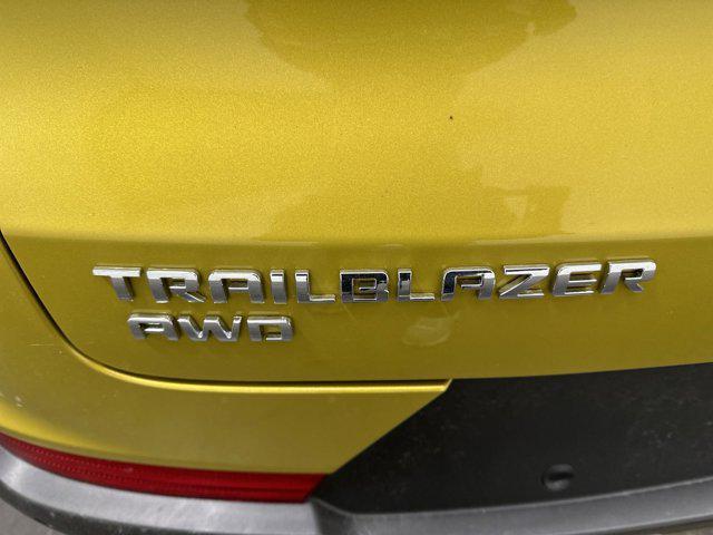 new 2025 Chevrolet TrailBlazer car, priced at $30,000