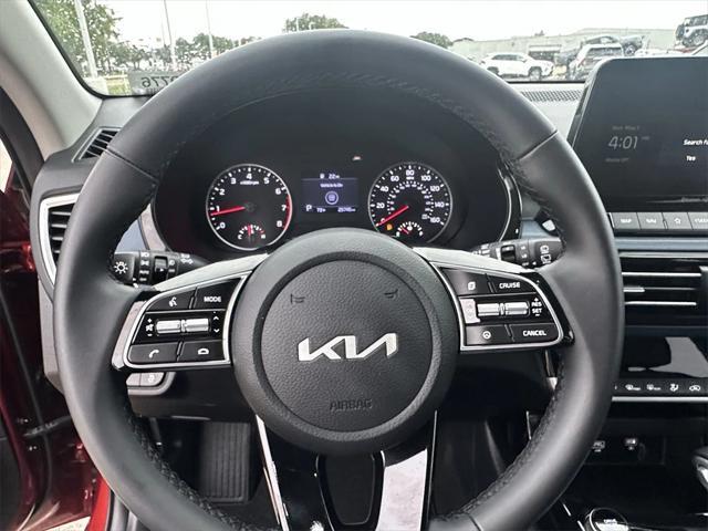 used 2023 Kia Seltos car, priced at $20,755