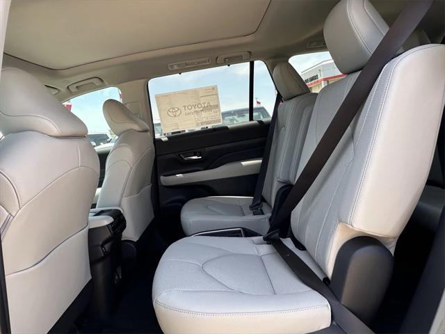 new 2025 Toyota Grand Highlander car, priced at $55,638