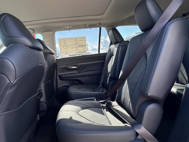 new 2025 Toyota Grand Highlander car, priced at $59,962