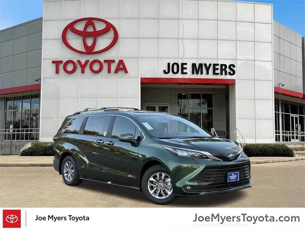 new 2025 Toyota Sienna car, priced at $49,403