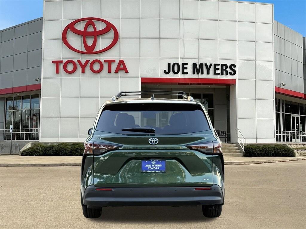new 2025 Toyota Sienna car, priced at $49,403