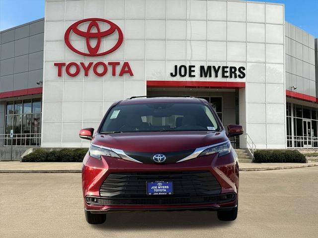 new 2025 Toyota Sienna car, priced at $45,224
