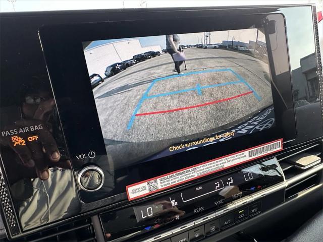 new 2025 Toyota Sienna car, priced at $45,224