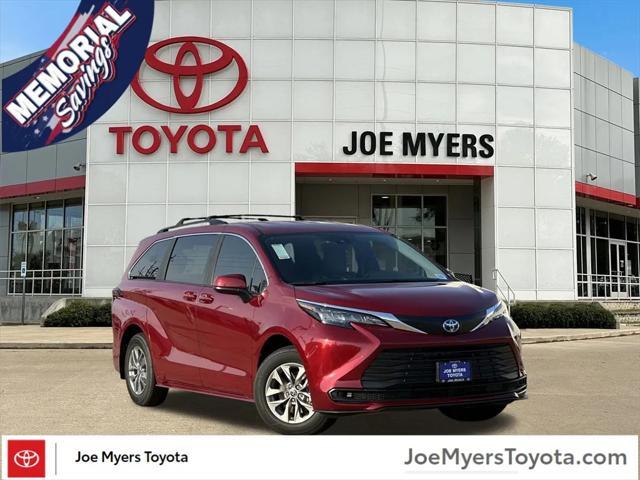 new 2025 Toyota Sienna car, priced at $45,224