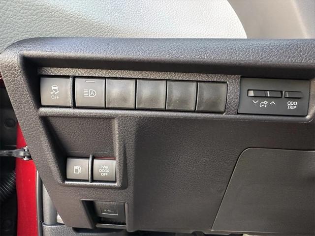 new 2025 Toyota Sienna car, priced at $45,224