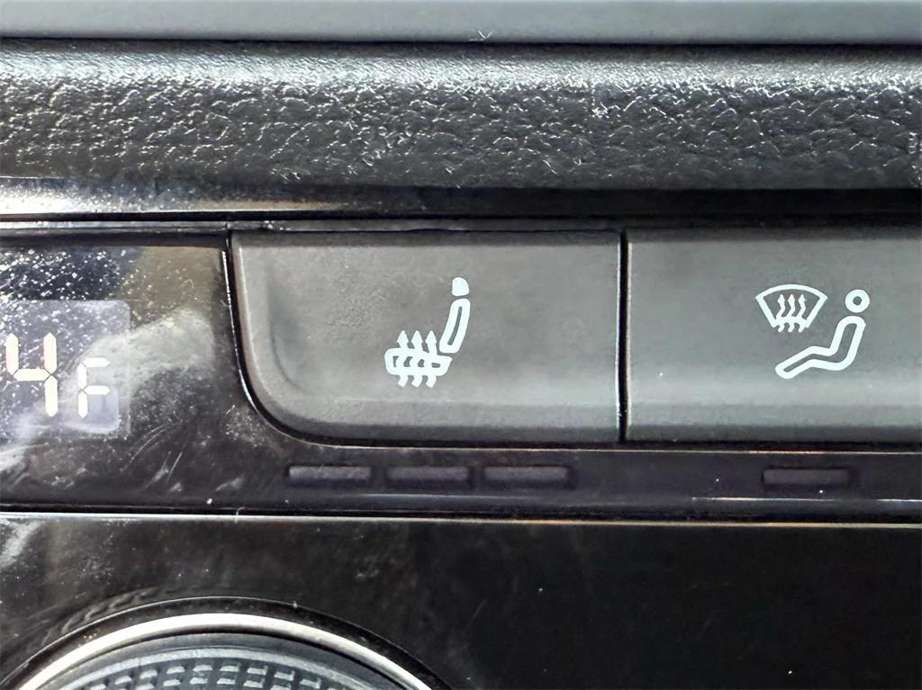 used 2024 Volkswagen Jetta car, priced at $20,491