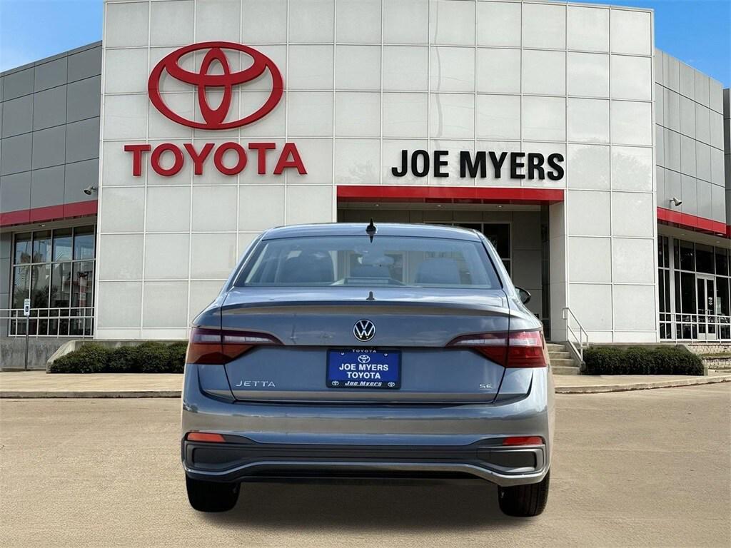 used 2024 Volkswagen Jetta car, priced at $20,491