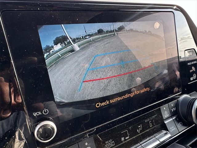 used 2023 Toyota Highlander car, priced at $32,999
