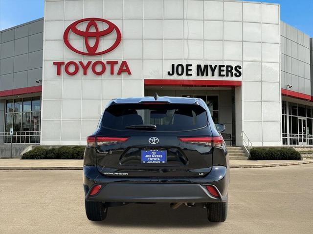 used 2023 Toyota Highlander car, priced at $32,999