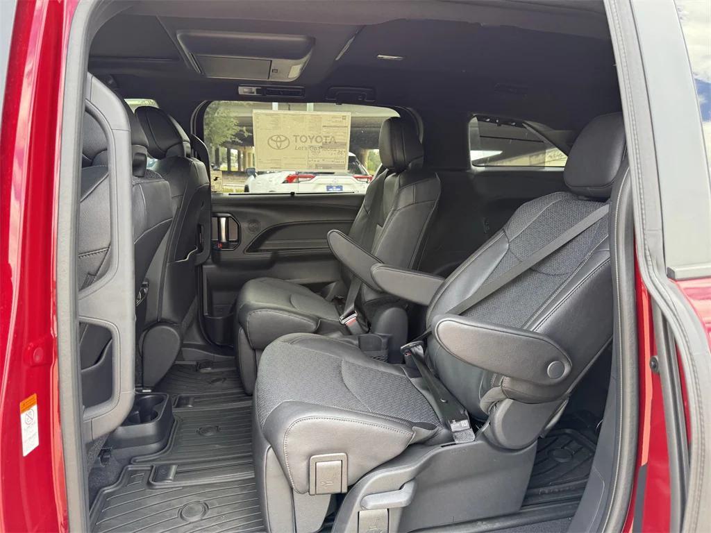 new 2025 Toyota Sienna car, priced at $59,238