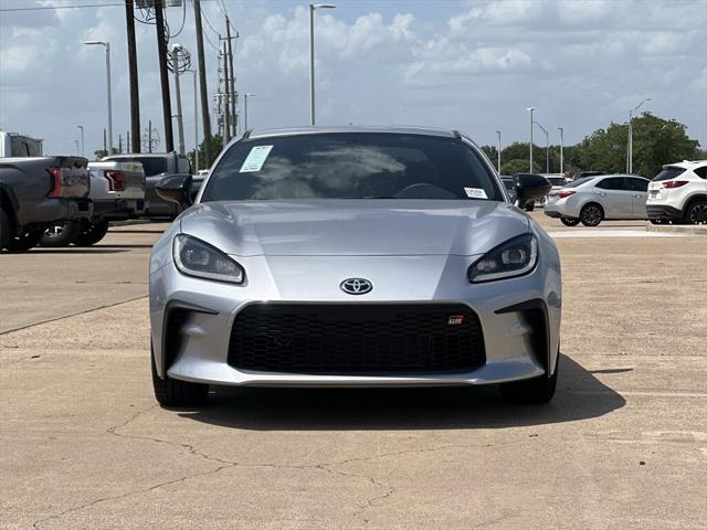 new 2025 Toyota GR86 car, priced at $39,021