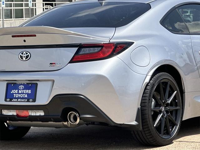new 2025 Toyota GR86 car, priced at $39,021