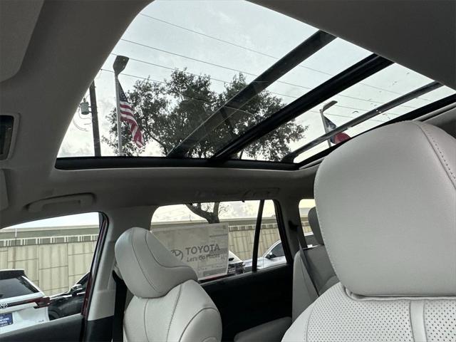 new 2025 Toyota Grand Highlander car, priced at $57,979