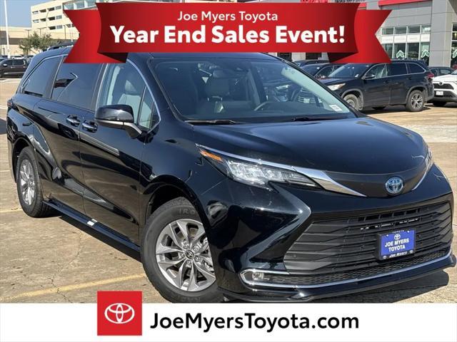 used 2023 Toyota Sienna car, priced at $42,755